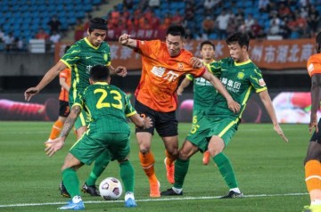 开云-【中超】张玉宁造点巴坎布两球 国安2比0武汉两连胜